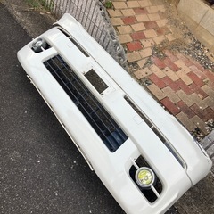 ハイエースフェイスチェンジパーツの画像