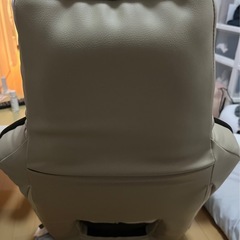 【傷汚れなし】ゲーミング座椅子の画像