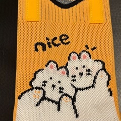 新品✨え？猫？かな？スマホショルダーの画像