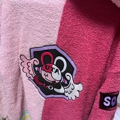 ワンピースアニメ もこもこ上着Mさサイズの画像