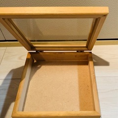 新品【キャトルセゾン】木製 アクセサリーケース ガラス蓋付き コレクションケース ナチュラル ウッド の画像