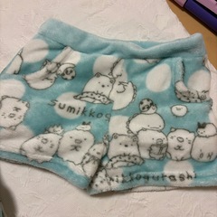 美品★すみっコぐらし120cm
上下セットの画像
