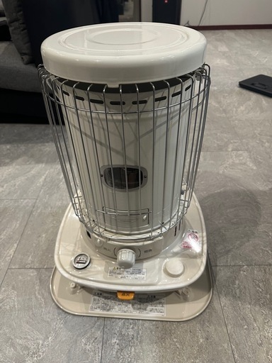 コロナ製　灯油ストーブ