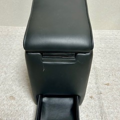 センターコンソール 70VOXYに付けていたもの 社外品の画像