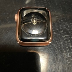 稼働中美品Apple Watchシリーズ5 40ミリゴールドの画像