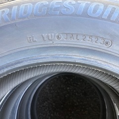 【お引渡し決まりました】【新品】BRIDGESTONE 175/65R15 23年製　冬タイヤの画像
