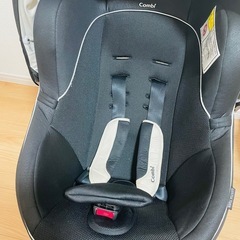 コンビ　ラクティアターン　チャイルドシートの画像