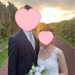 ゴールドイヤリング　花の画像