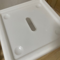 IKEA　VESSLA ヴェスラ 収納クレート キャスター付, ホワイト, 39x39 cmの画像