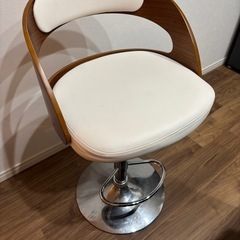 2脚セット　カウンターチェア　　バーチェア　の画像