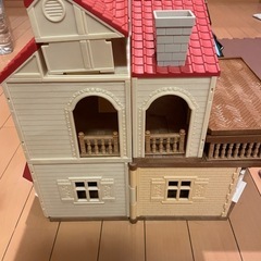 中古　シルバニアファミリー 赤い屋根の大きなお家の画像