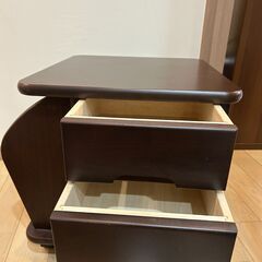 ローテーブルにもなるワゴンの画像