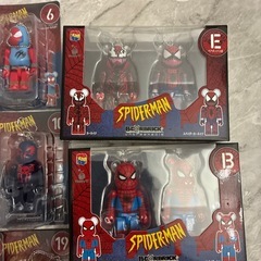スパイダーマン　ベアブリックの画像