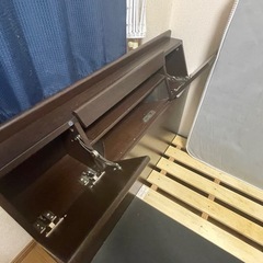 収納付きベッドフレームの画像