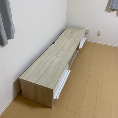 テレビ台の画像