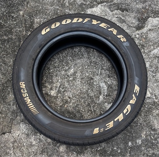 週末限定GOODYEAR EAGLE タイヤ4本NASCAR ハイエース215/60/17ホワイトレター