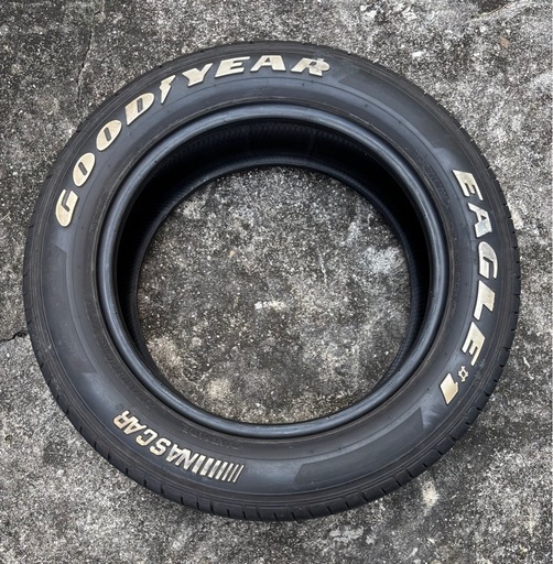 週末限定GOODYEAR EAGLE タイヤ4本NASCAR ハイエース215/60/17ホワイトレター