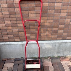 芝刈り機
の画像
