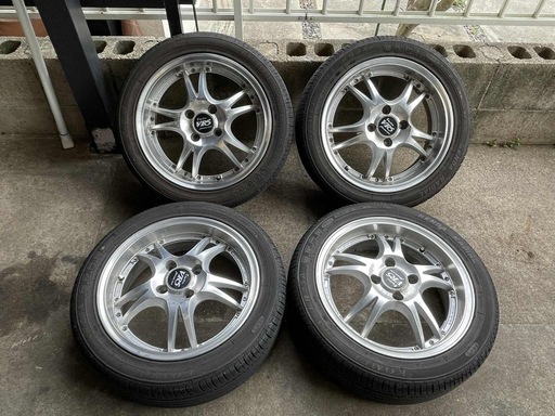 タイヤ15inch 5j  4H pcd100
