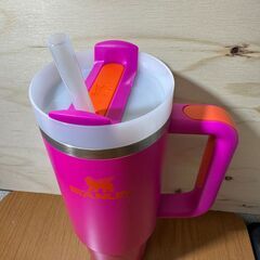 【未使用】STANLEY　H2.0真空スリムクエンチャー0.88Lピンクの画像