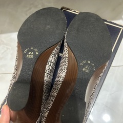 レディース　パンプスの画像