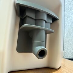 【未使用】スタンレー（STANLEY） ウォータージャグ 7.5L ホワイトの画像