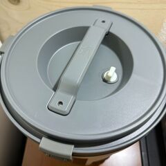 【未使用】スタンレー（STANLEY） ウォータージャグ 7.5L ホワイトの画像
