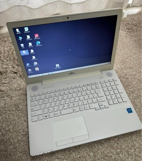 富士通 LIFEBOOK AH42/Y  プレミアムホワイト
