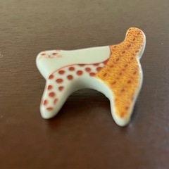 九谷焼　猫　ねこ　ネコ　ブローチの画像