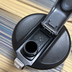 【箱なし】水筒 　スポーション2リットル(2つ購入したため)の画像
