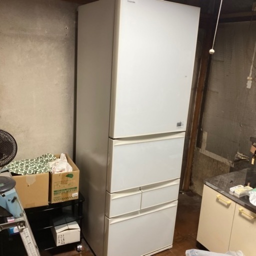 TOSHIBA 冷凍冷蔵庫　426リットル　2015年製