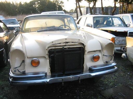 オールドMベンツ111-280SE-リビルトエンジン載せ替え