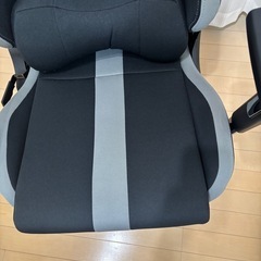 ゲーミングチェア！ほぼ新品の画像