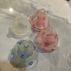ピジョン　乳首M 2個新品M 1個中古S 1個新品