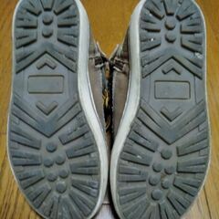 子ども靴（11月3日まで）の画像