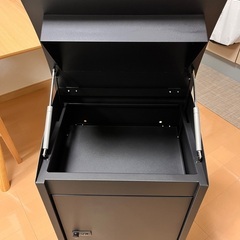 宅配ボックスの画像