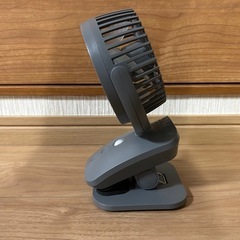 クリップ型扇風機の画像