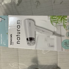 TESCOM TD200B ドライヤー　保証書付きの画像