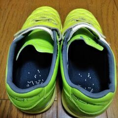サッカーシューズの画像