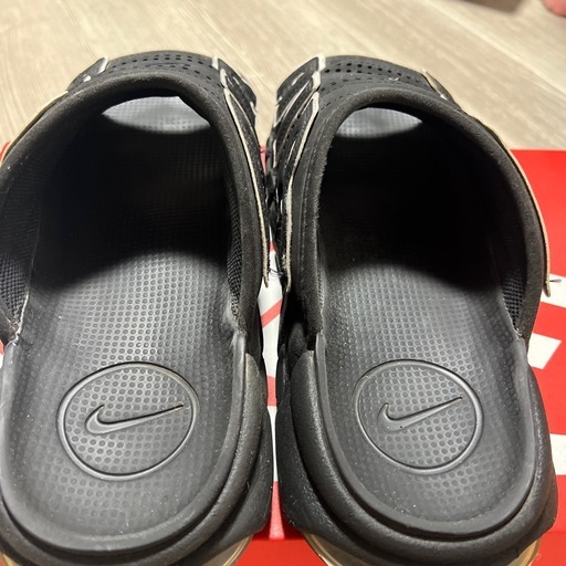 ナイキエアーモアアップテンポサンダルNIKE AIR MORE UPTEMPO
