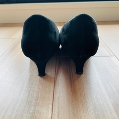 美品♡走れる黒パンプス 24cmの画像