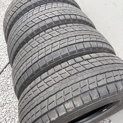 265/70/17冬ダンロップの画像