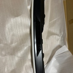 リアスポイラー　76085-V1010 ノア　ヴォクシー　ZWR90 パール　070の画像