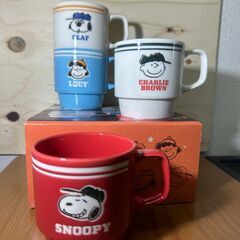 【未使用】スヌーピーマグカップ４種の画像