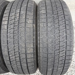 215/60/16冬VRX2の画像