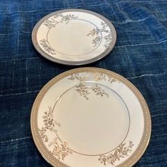 【未使用】WEDGWOODウエッジウッドヴェラ・ウォン ヴェラレース マグカップとプレート各2の画像