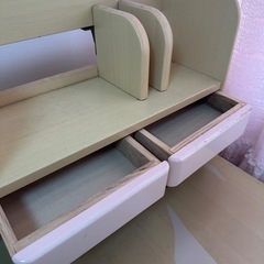 子供机　の画像
