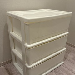 衣装ケース３段の画像
