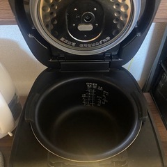 炊飯器 パナソニック JP-VS100 3合（2024年製・美品）の画像