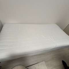 ベッドの画像